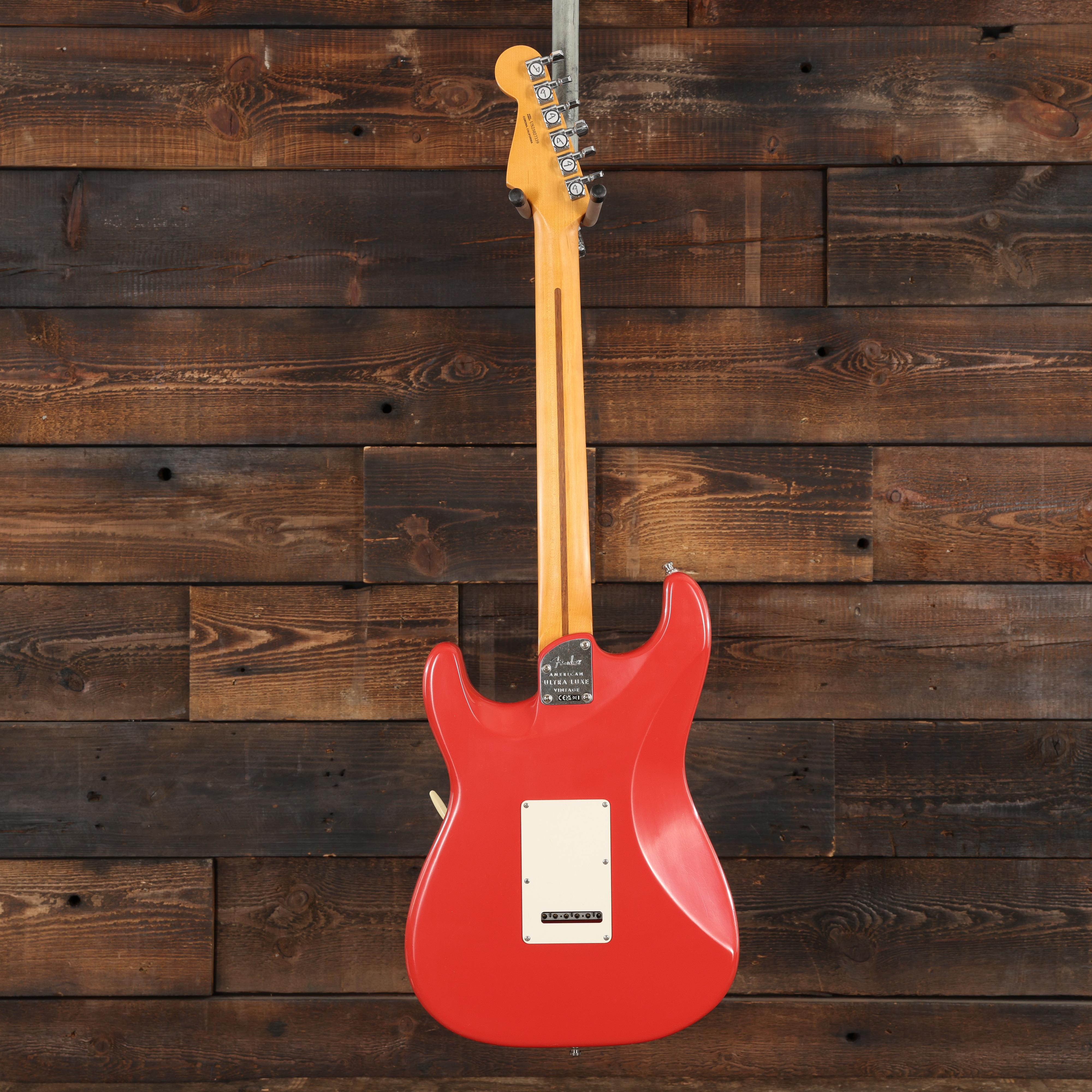Fender American Ultra Luxe Vintage '60s Stratocaster HSS in Fiesta